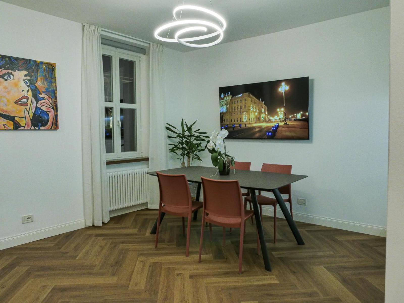 Casa Vacanze Trieste - Vista Piazza Unita エクステリア 写真